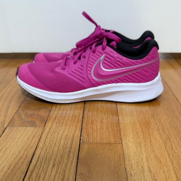 Nike Kids Youth Pink Athletic Shoes Fits Womens 8 1/2 - Picture 5 of 9